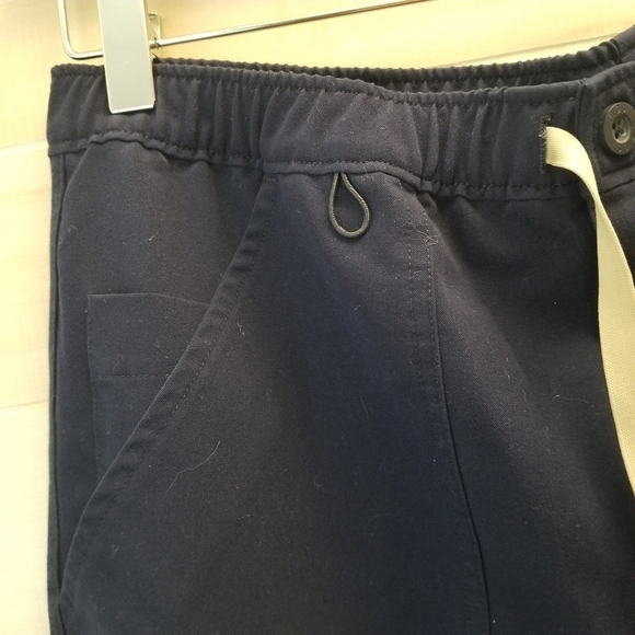 {M} Figs Men's Cairo Cargo Scrub Pant Navy 31" Inseam - Picture 7 of 16